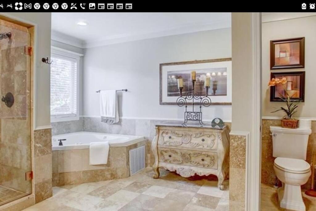 Sleeps16, Spacious Home, Close To Downtown, Beltline, And Walk To Restaurants, 75" Tv, 2 Person Jacuzzi, Ping Pong Atlanta Eksteriør bilde
