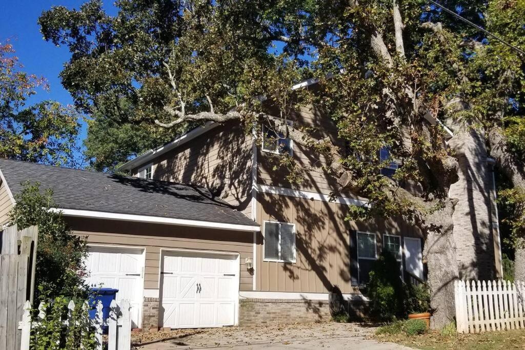Sleeps16, Spacious Home, Close To Downtown, Beltline, And Walk To Restaurants, 75" Tv, 2 Person Jacuzzi, Ping Pong Atlanta Eksteriør bilde